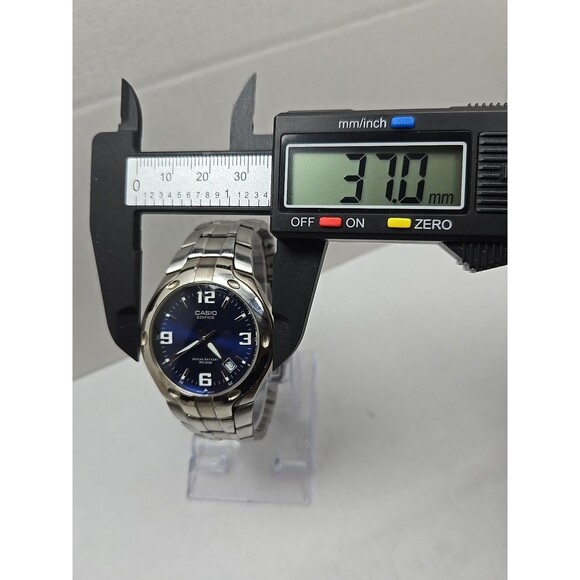 Casio Edifice EF106D Blue Dial Watch WR100M Date New Battery 37mm Silver Tone - Picture 6 of 12
